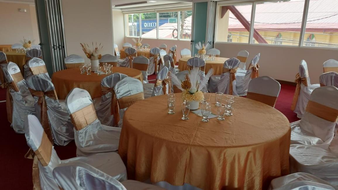 Hotel Puerto Limon Cr Екстер'єр фото