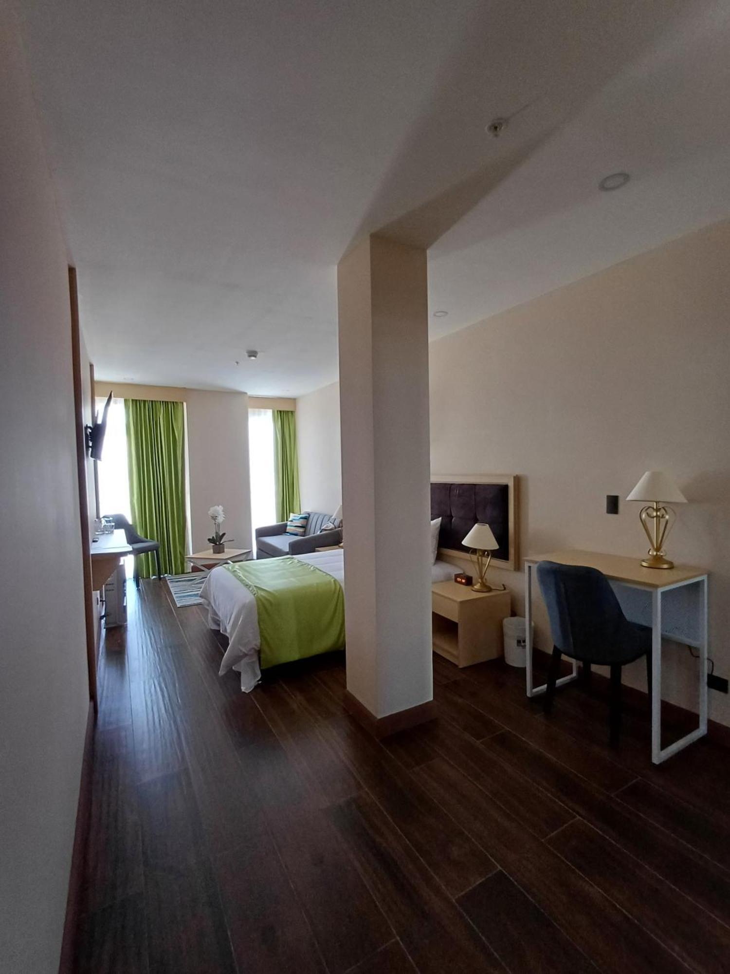 Hotel Puerto Limon Cr Екстер'єр фото